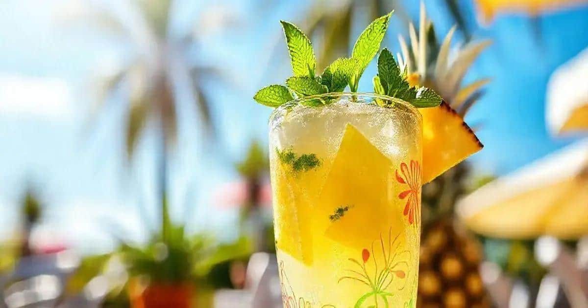Ananas-Minze-Caipirinha: Der Sommerdrink gegen die Hitze!