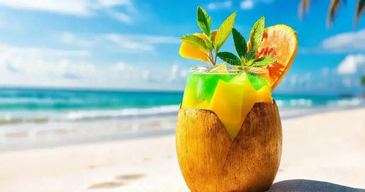Coco Cooler: Eine tropische Brise im Glas!