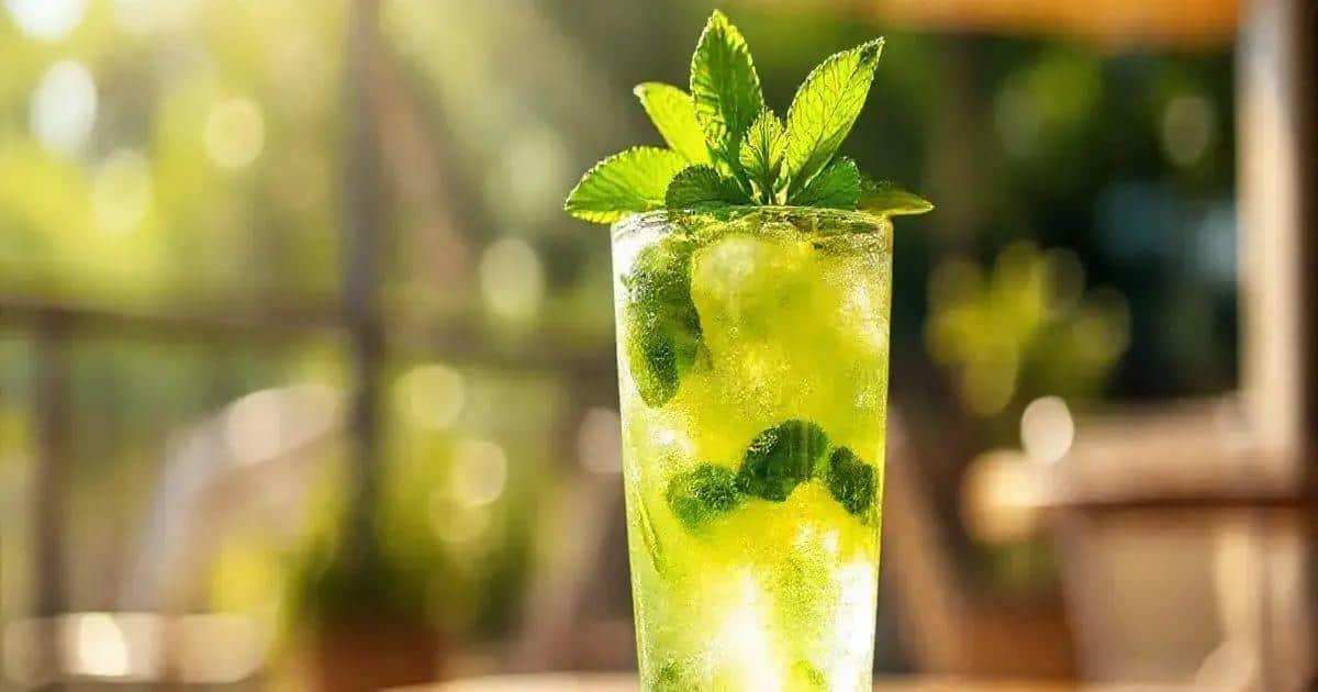 Mojito mit grünem Apfelsoda und Ingwer: Ein erfrischender Twist erwartet dich!