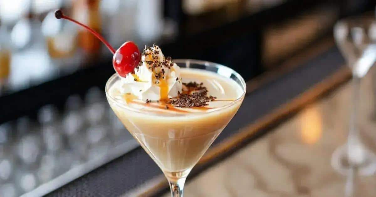 Garnishes that Enhance Your Dulce de Leche Martini