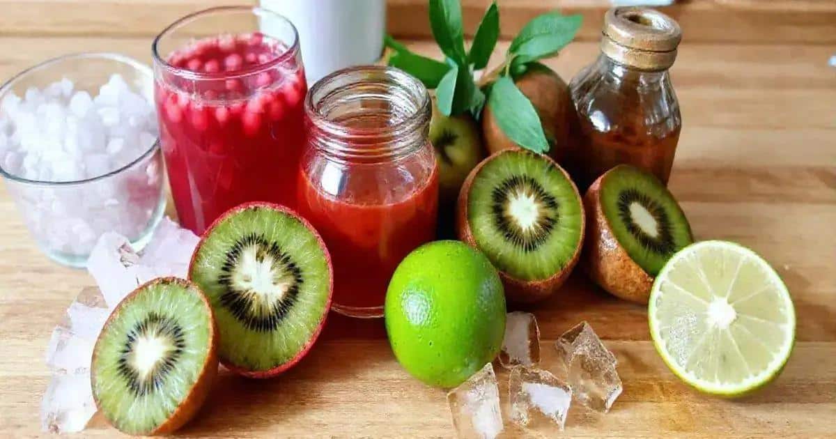Recipe Ingredients for Pomegranate and Kiwi Drink