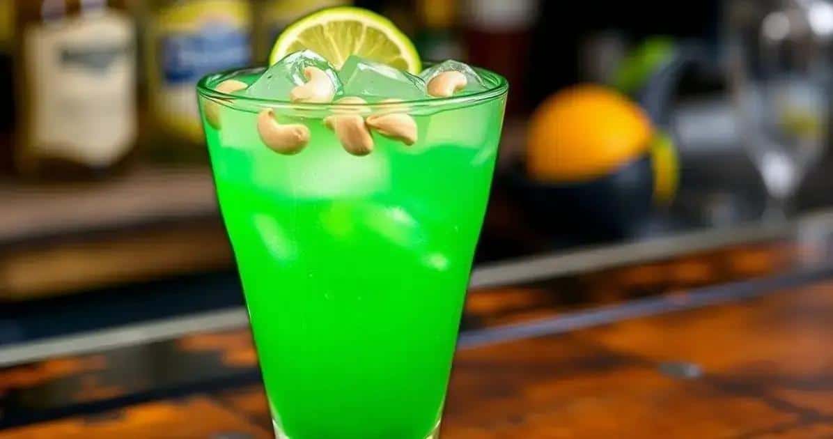 Cashew Caipirinha: So Tasty and Healthy!