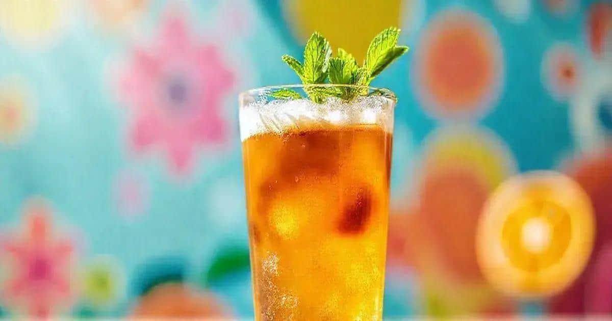 Coffee with Orange Soda and Mint: A Refreshing Twist for Your Taste Buds