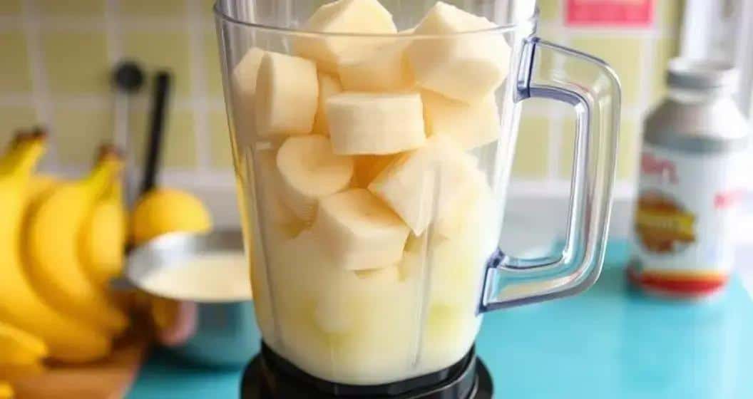 Detailed Steps to Make Lemon and Banana Batida
