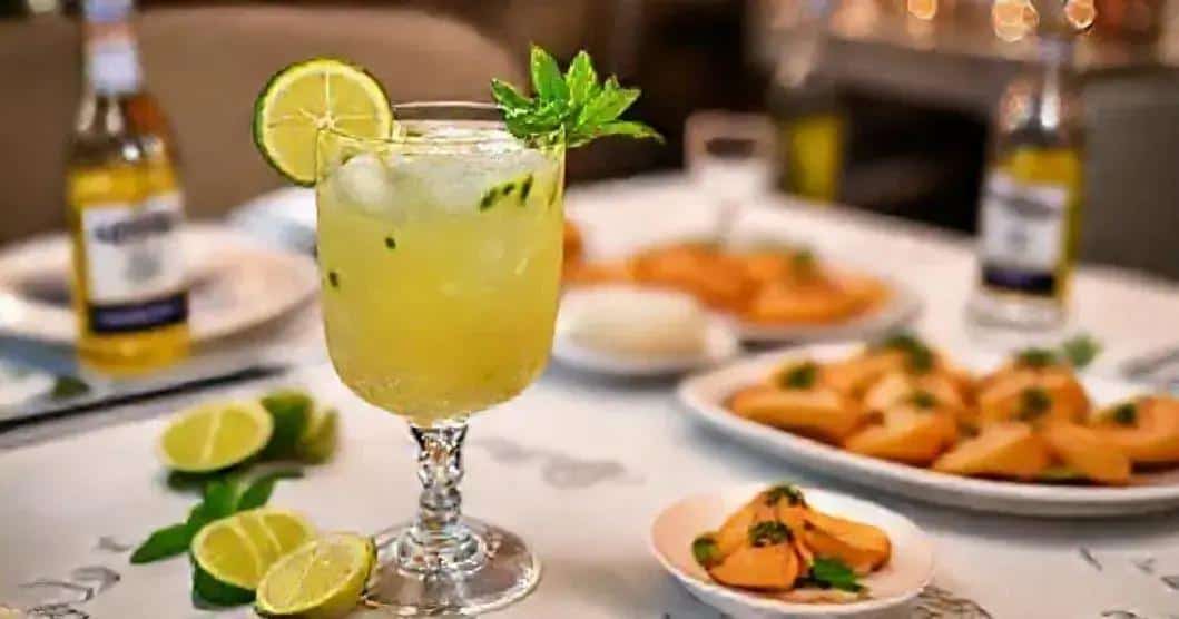 Serving Suggestions for Corona Caipirinha Serving Suggestions for Corona Caipirinha