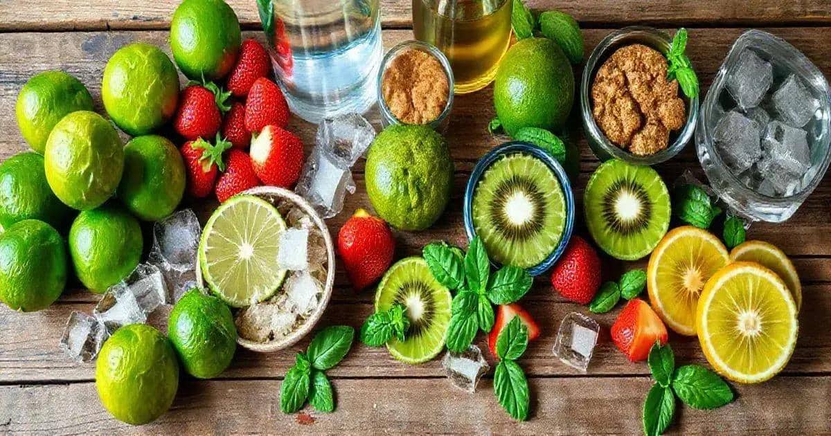 Ingredientes para la Caipiroska de frutas