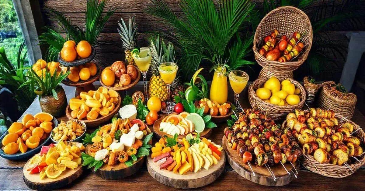 Caïpirinha à l'ananas et menthe : Une boisson pour la chaleur estivale ! 6 idees pour accompagner la caipirinha a lananas - Best Blog Brasil - Os Blogs mais Incríveis da Web