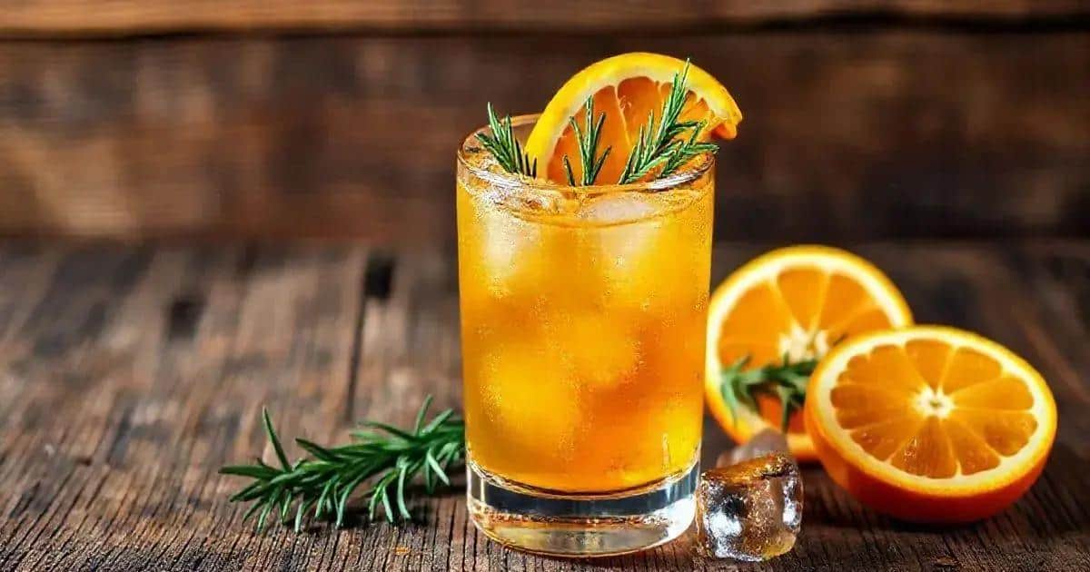ingredients pour le whisky avec soda a lorange et romarin - Best Blog Brasil - Os Blogs mais Incríveis da Web